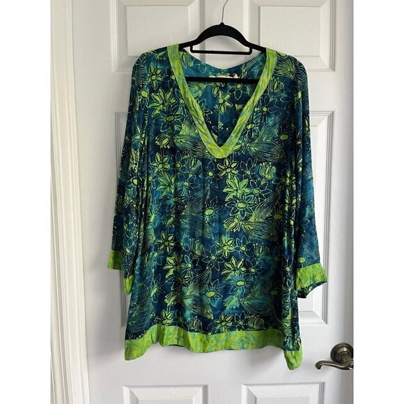 Soft Surroundings Tiedye Floral top - Picture 1 of 2